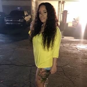 Meet your Posher, Amaya